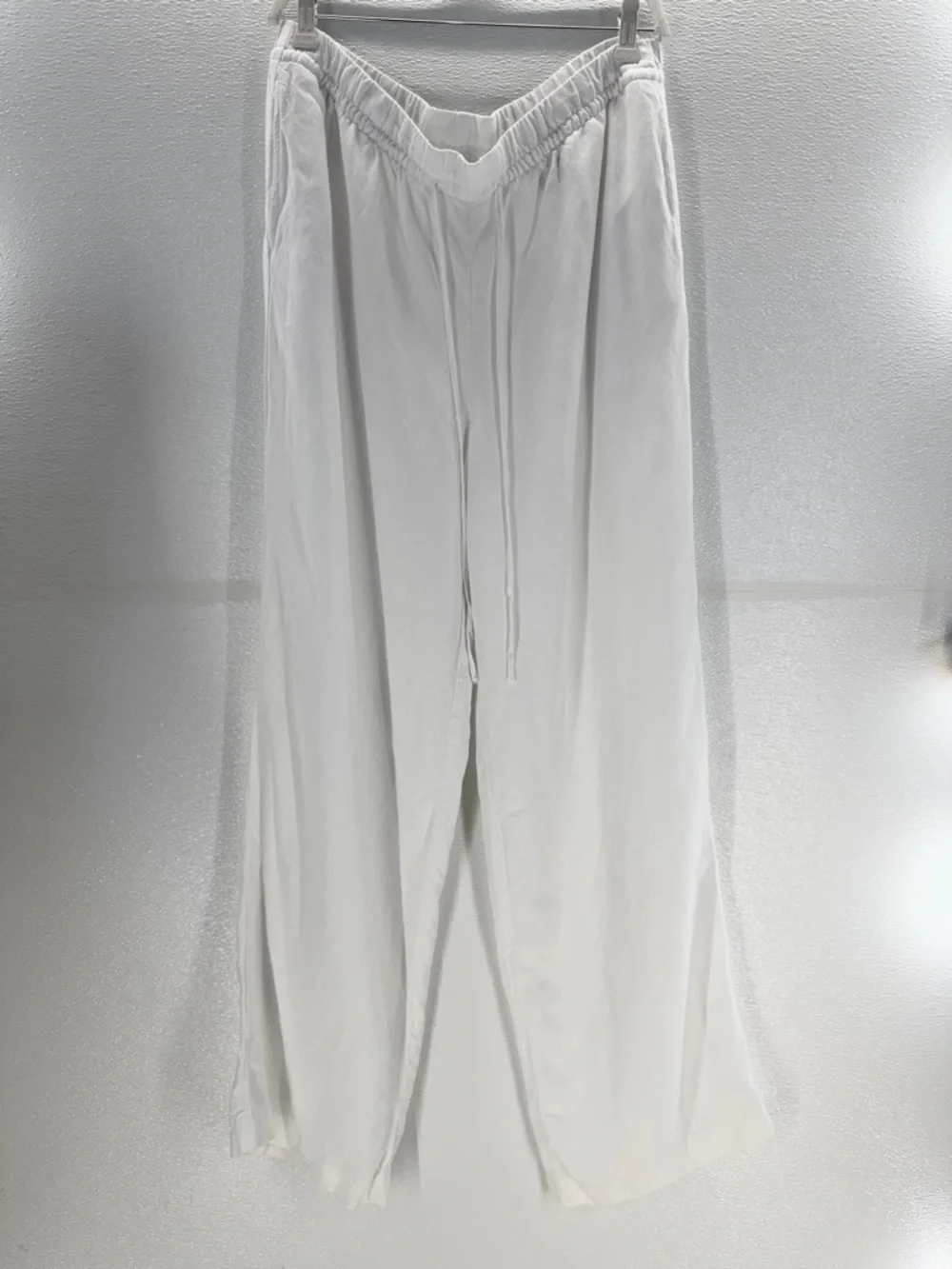 H&M Linen Blend White Wide Leg Pants Elastic Waist Size L